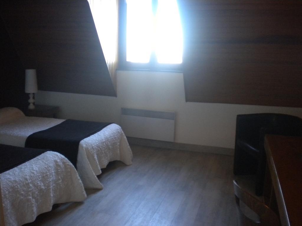 Hotel La Randonnee Nasbinals Δωμάτιο φωτογραφία